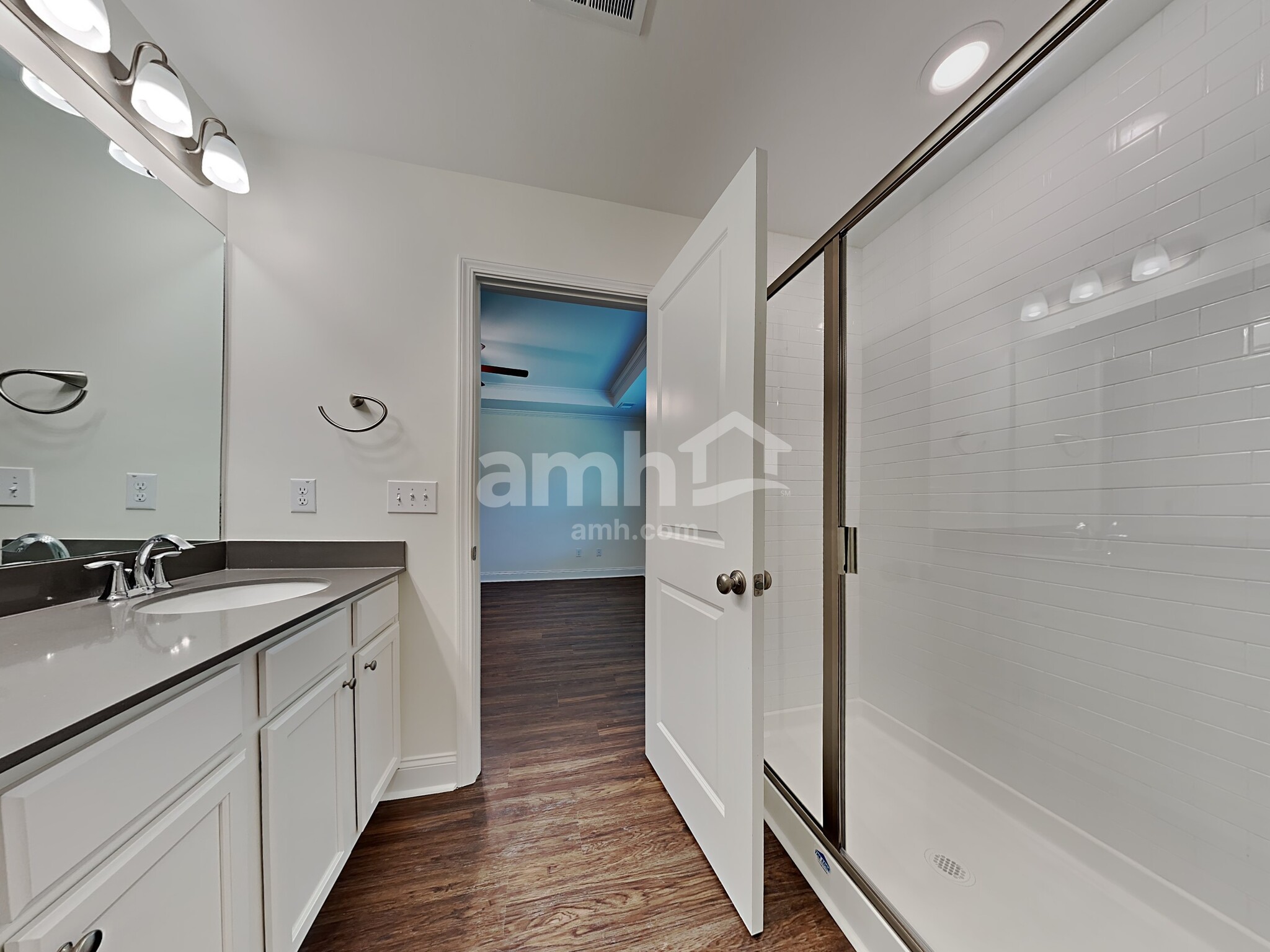 Building Photo - 302 West St