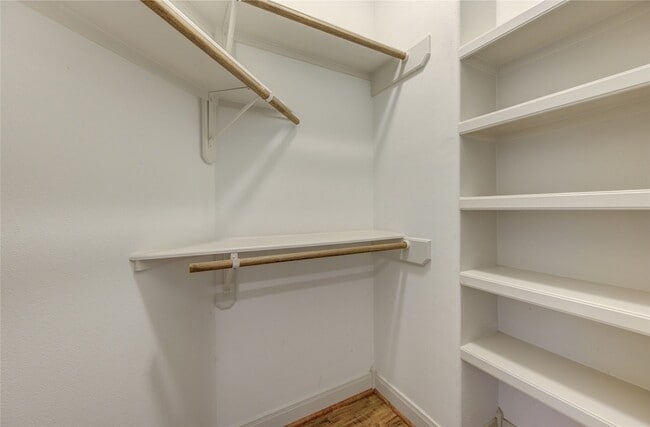 Building Photo - 1706 McDonald St