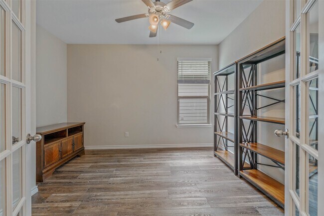 Building Photo - 1062 Toledo Bend Dr