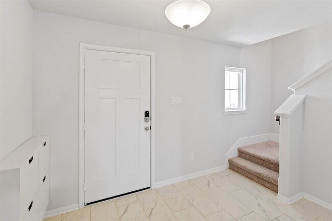 Building Photo - 2533 Allegretto Sea Dr