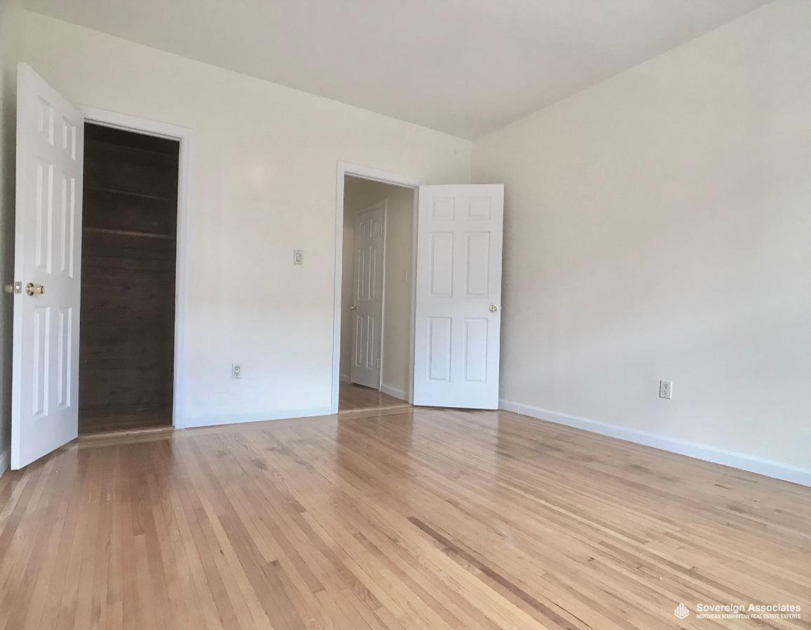 Building Photo - 400 Fort Washington Ave