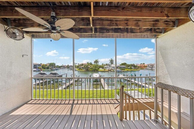Building Photo - 637 Pinellas Bayway