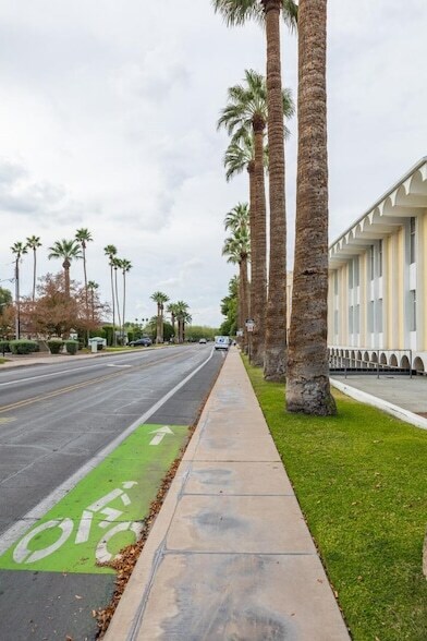 Building Photo - 6502 N Central Ave