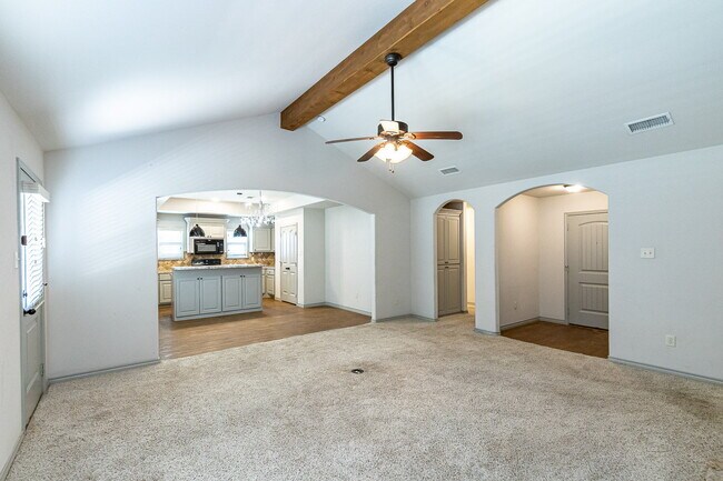 Building Photo - Gorgeous Home in Cooper District