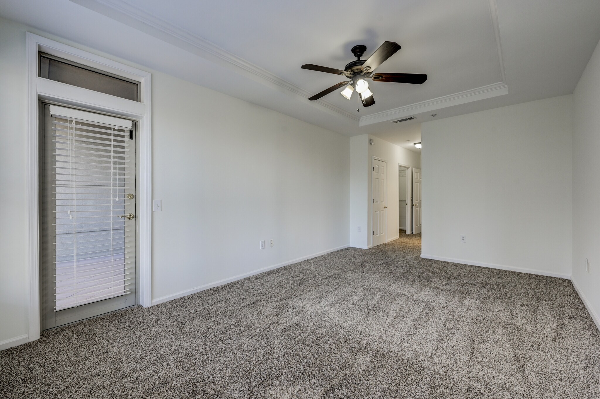 Building Photo - 3334 Peachtree Rd NE