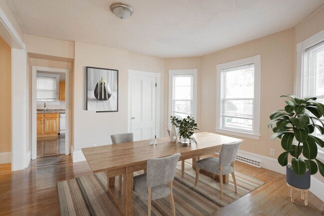 Building Photo - 9-11 Frederick St