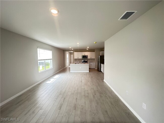 Building Photo - 801 Serenity Ln