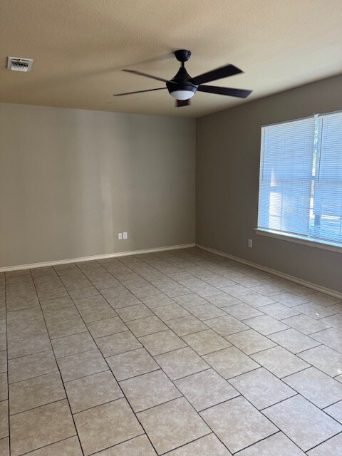 Building Photo - 1810 Laurel St