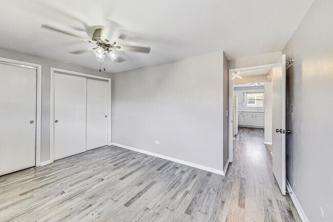 Building Photo - 6563 N Harlem Ave