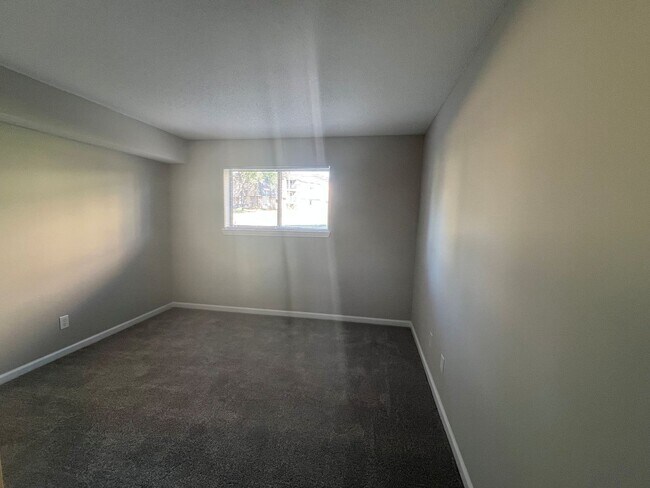 Building Photo - bg0716