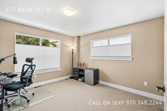 Building Photo - 875 Baum St