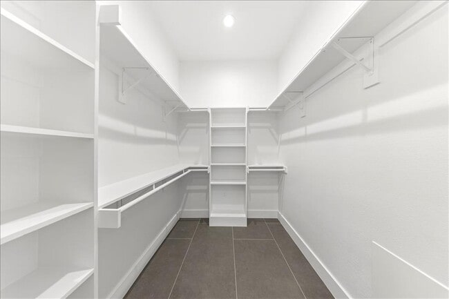 Building Photo - 110 Diamond Head Dr