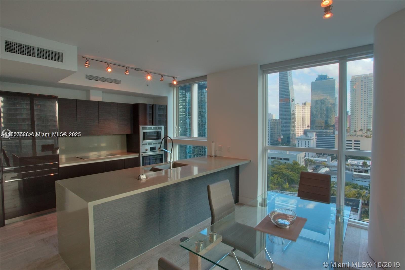 Building Photo - 1080 Brickell Ave