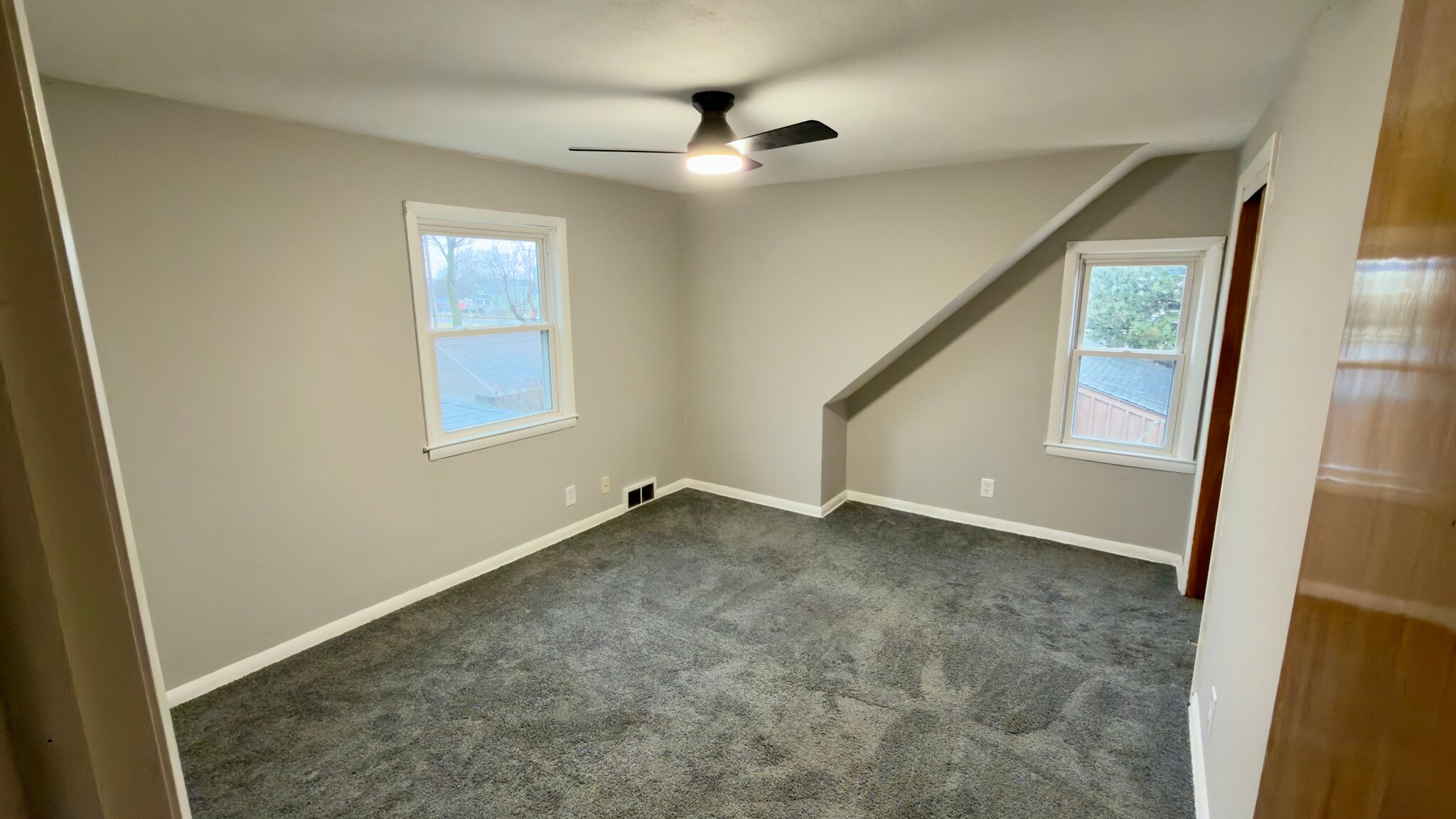 Building Photo - 4383 S 5th Pl