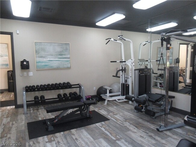 Building Photo - 555 E Silverado Ranch Blvd