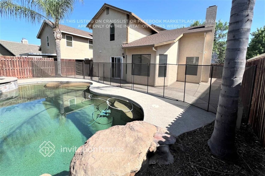Building Photo - 3324 Lowther Way