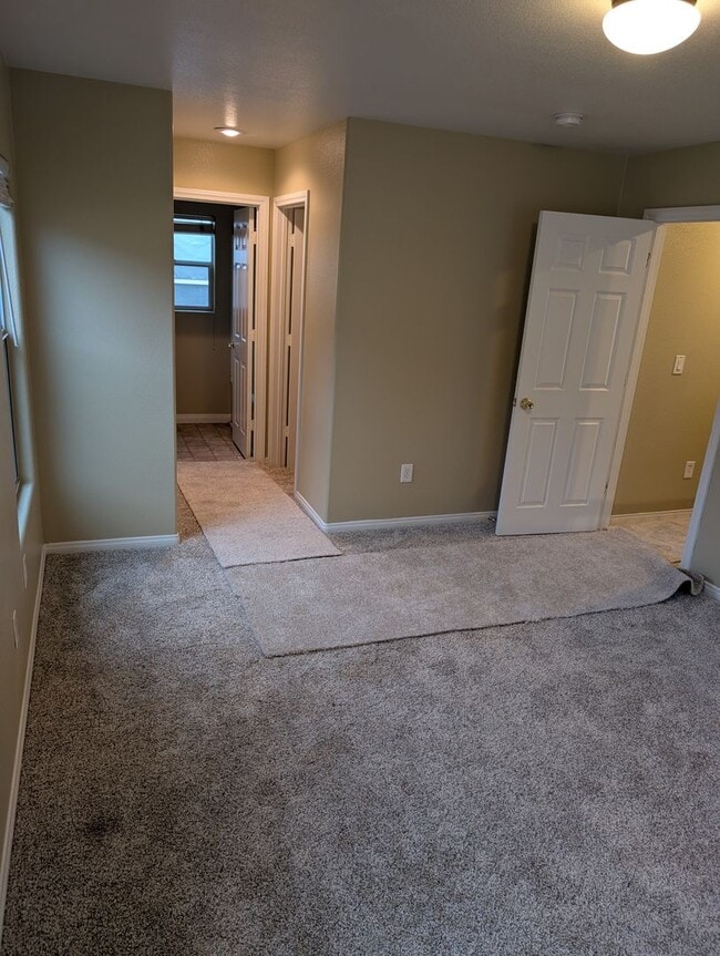 Building Photo - 7304 Camden Pine Ave