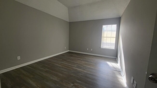 Building Photo - 2577 Reese Lake Cir