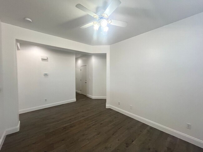 Building Photo - Stylish single-story living with 3 bedrooms, 2 baths, plus a versatile den — 1,489 sq ft of comfo...