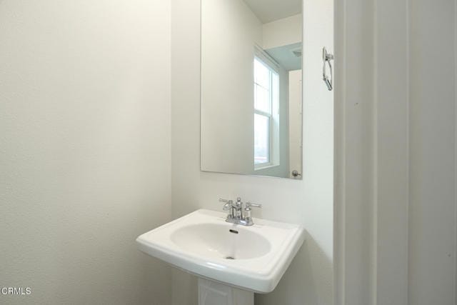 Building Photo - 611 Winchester Dr