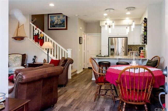 Building Photo - 44023 Rivo Court