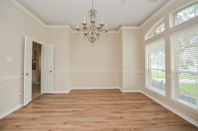Building Photo - 7218 Spring Run Ln