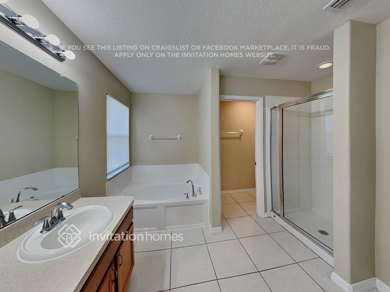 Building Photo - 8112 Alamosa Wood Ave