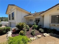 Building Photo - 4527 Stark Ave