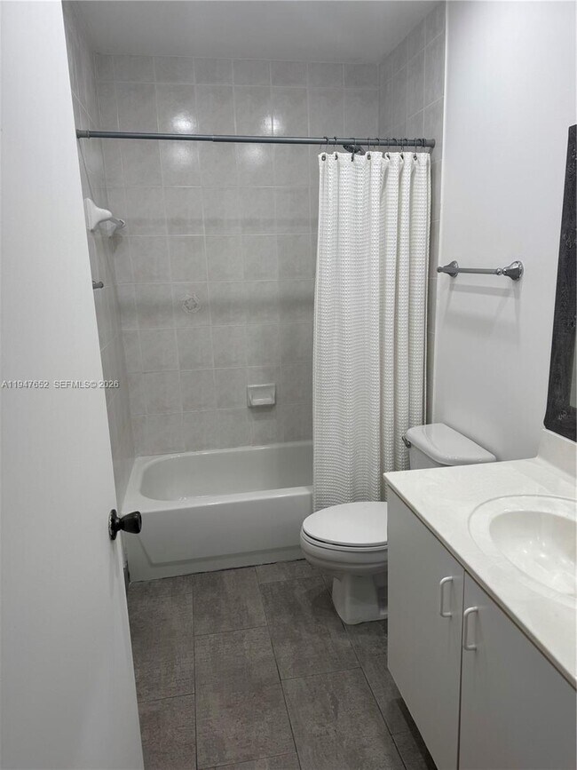 Building Photo - 14311 SW 96th St