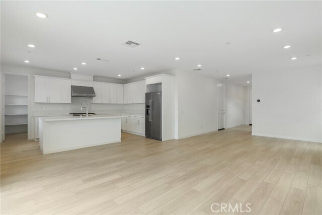 Building Photo - 27273 Debut Pl