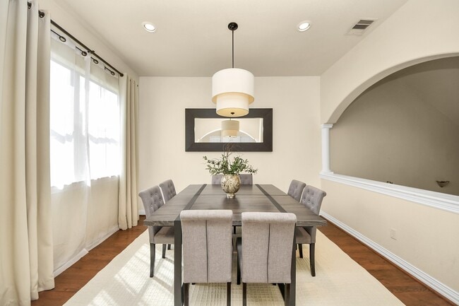 Building Photo - 3507 Jackson St