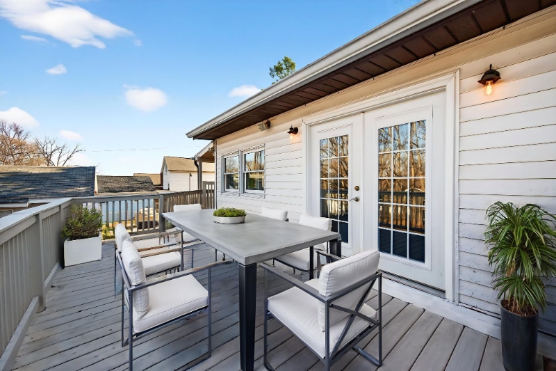 Building Photo - 4935 Hummelsheim Ave