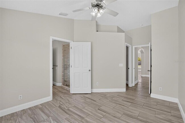 Building Photo - 1434 Hatcher Loop Dr