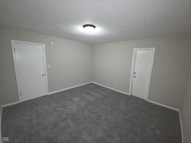 Building Photo - 3614 E New York St