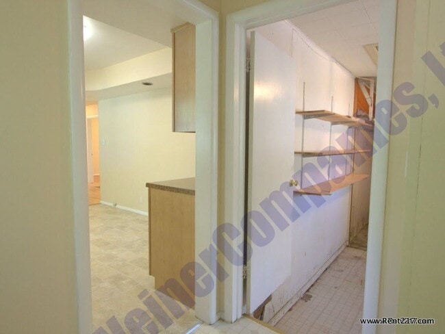 Building Photo - Available June 1st 2026!