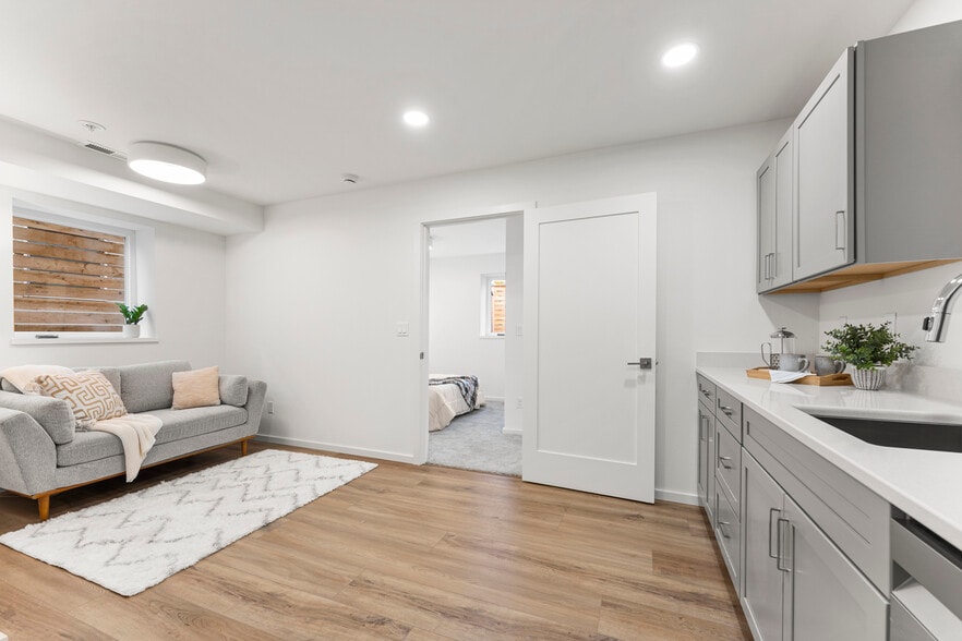 Building Photo - 591 NE Tillamook St