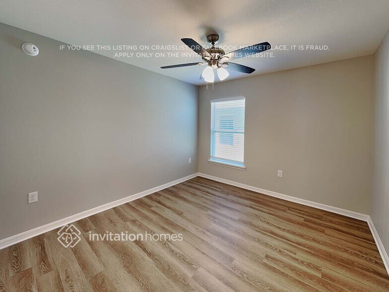 Building Photo - 3918 Willow Ridge Dr