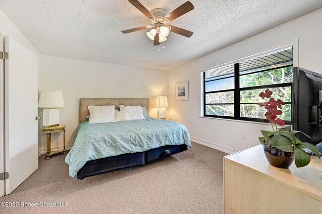 Building Photo - 436 Sailfish Ave