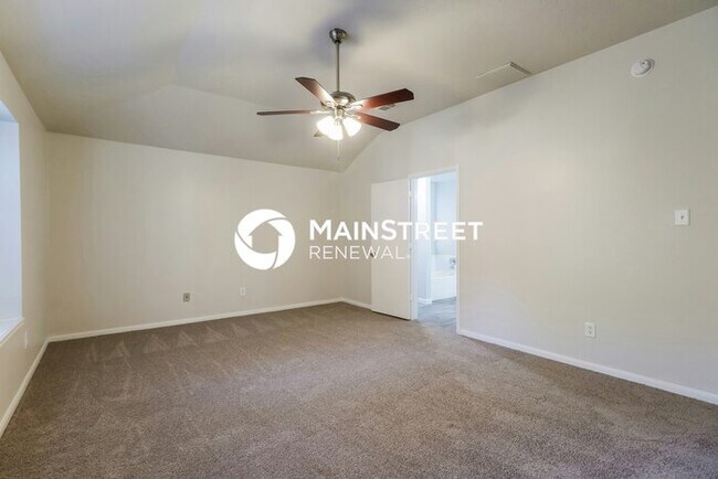Building Photo - 4 Bedroom Pet-Friendly Home in PORTER, TX with Main Street Renewal