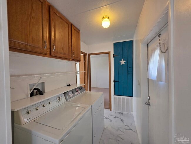 Building Photo - 2509 San Juan Grande