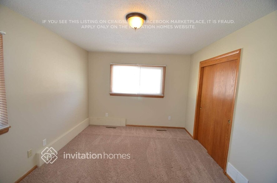 Building Photo - 320 Garfield Ave