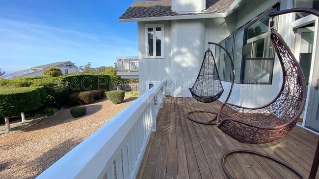Building Photo - 153 Carmel Riviera Dr
