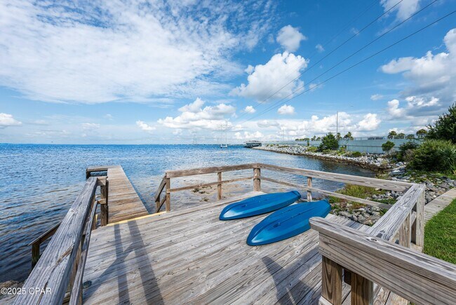 Building Photo - 6422 US-98