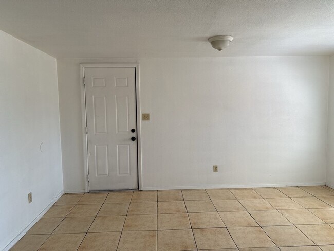 Building Photo - 16821 Batson Rd