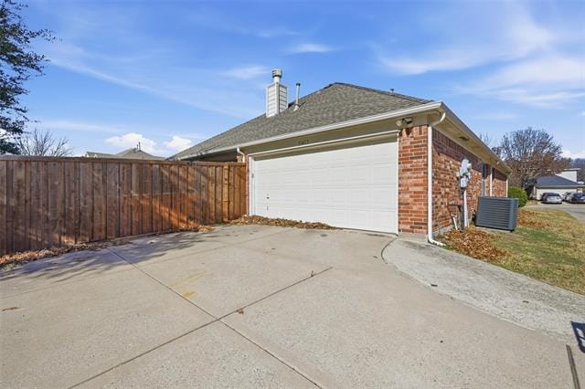 Building Photo - 11415 Yoakum Dr