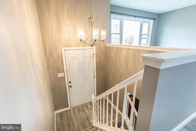 Building Photo - 847 Harbor View Terrace