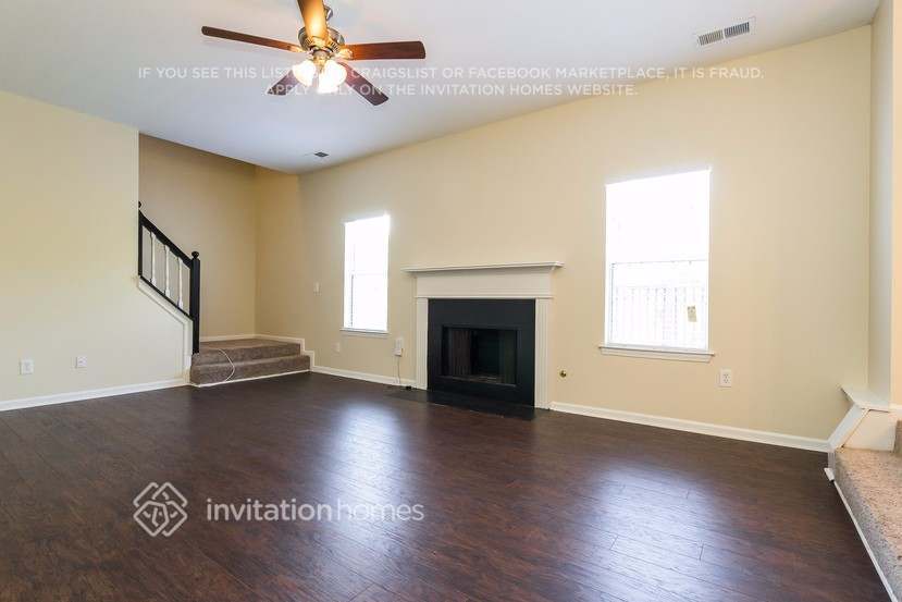 Building Photo - 733 Trigg Lake Ct