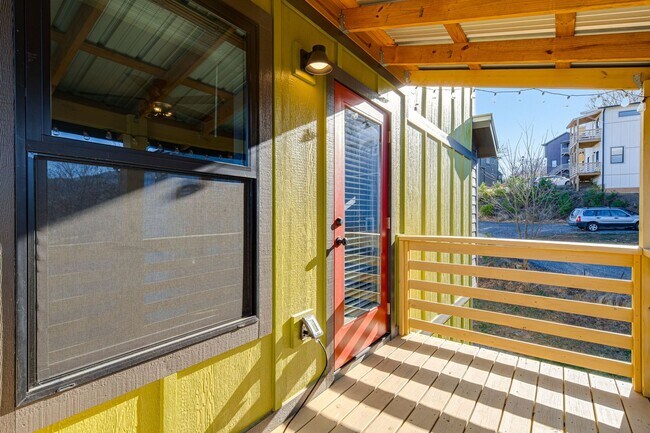 Building Photo - Newly-Built & Energy-Star Certified 3-Bedroom in Swannanoa