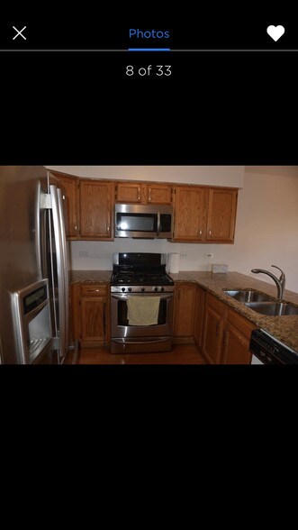 Building Photo - 318 Cromwell Ct