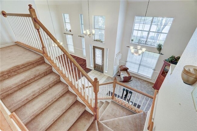 Building Photo - 1711 Fall Creek Dr